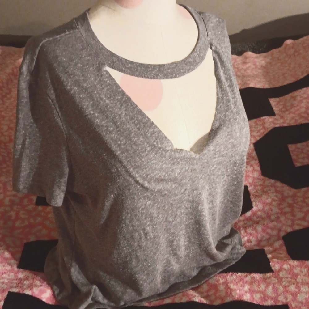 Aeropostale crop shirt